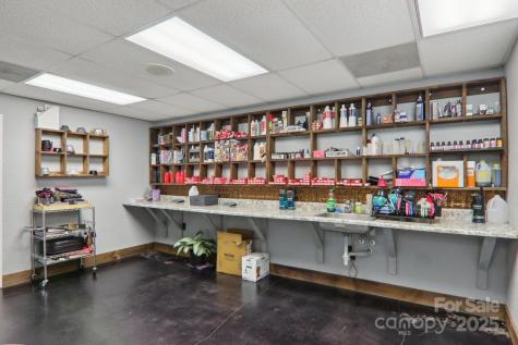 287 N Caldwell Street Brevard NC 28712