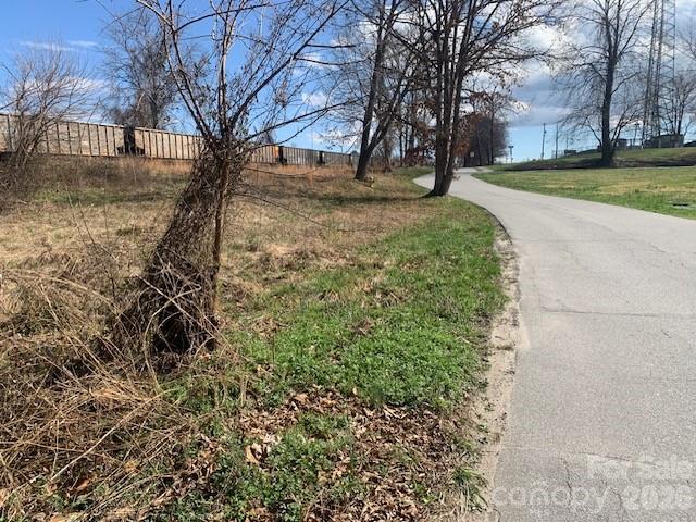 3.02AC 9th Avenue E Hendersonville NC 28792