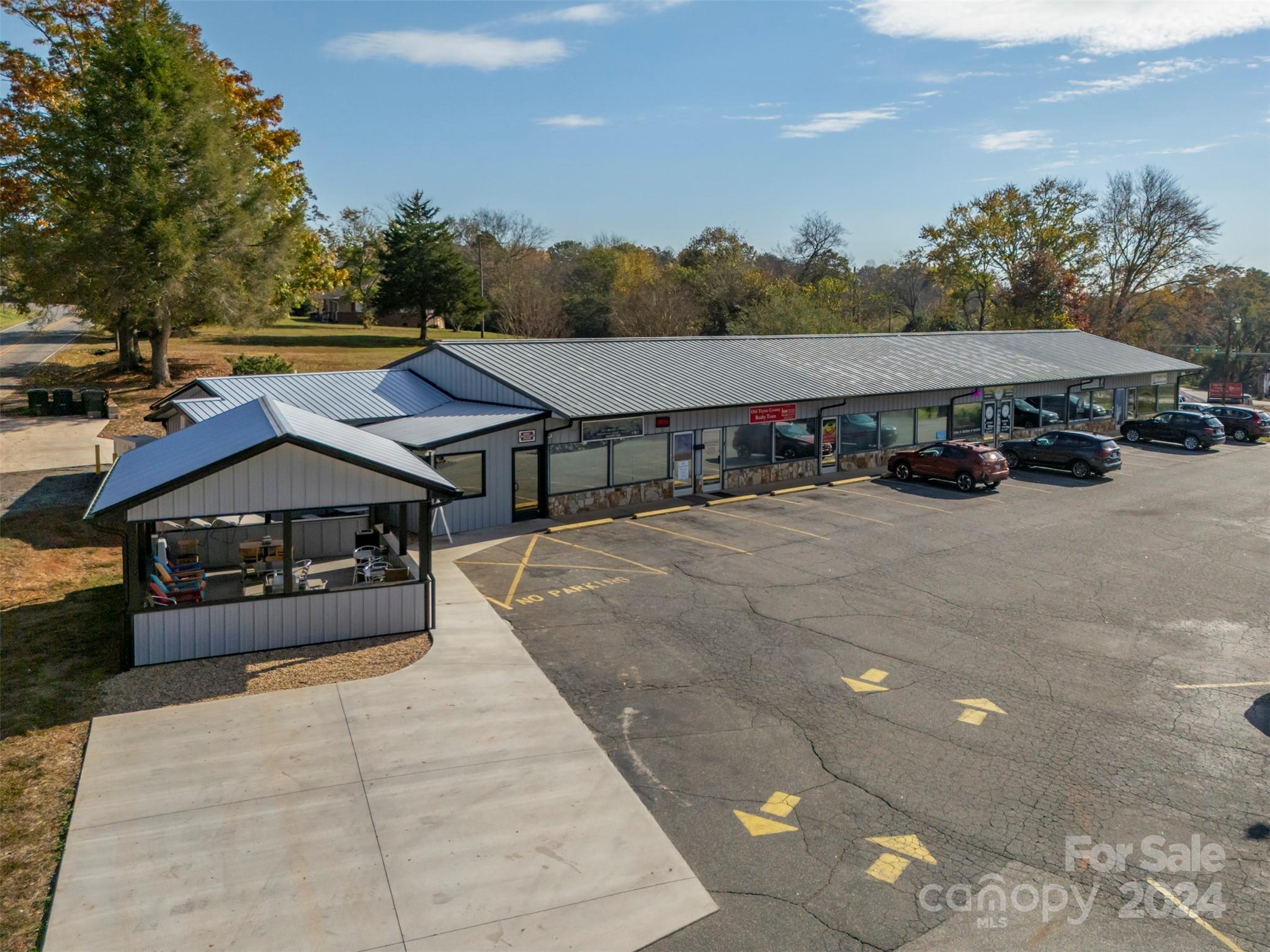 82 Nc Highway 9 Mill Spring NC 28756