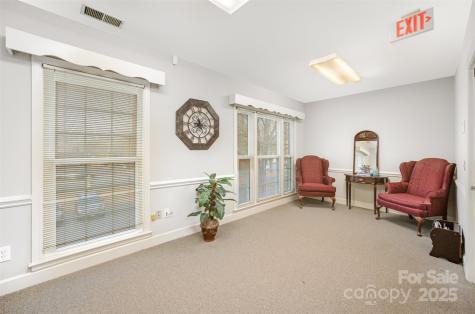 4523 Park Road Charlotte NC 28209