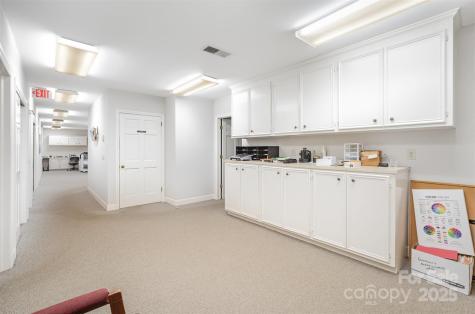 4523 Park Road Charlotte NC 28209