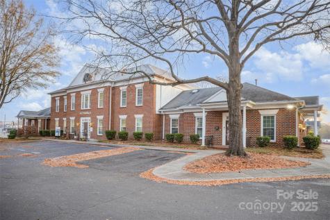 4523 Park Road Charlotte NC 28209