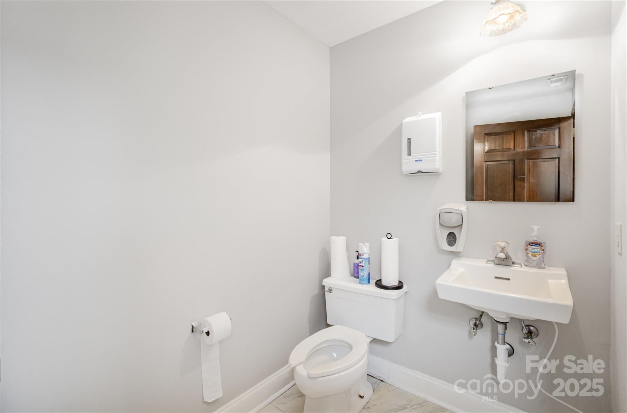 4523 Park Road Charlotte NC 28209