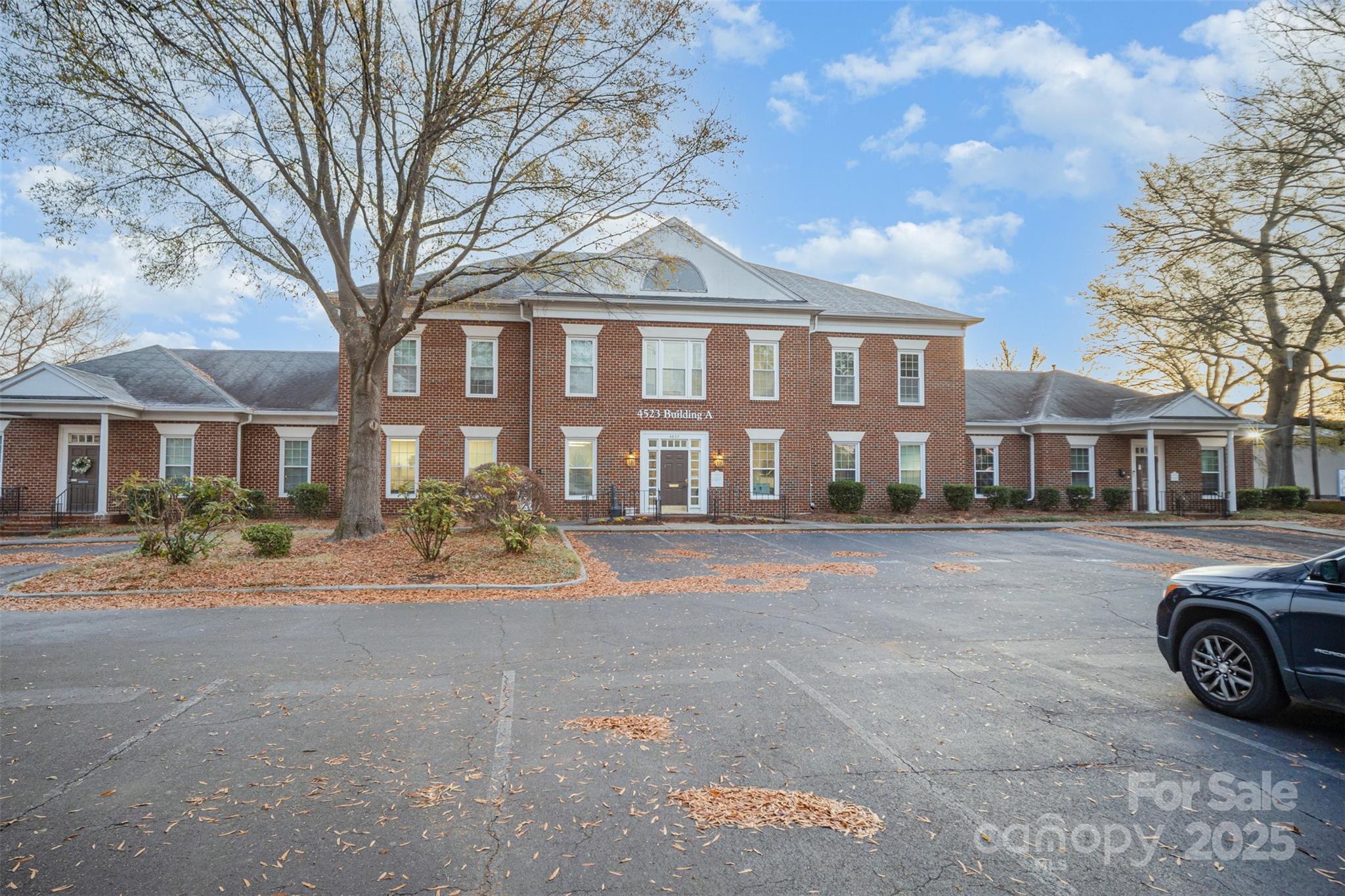 4523 Park Road Charlotte NC 28209