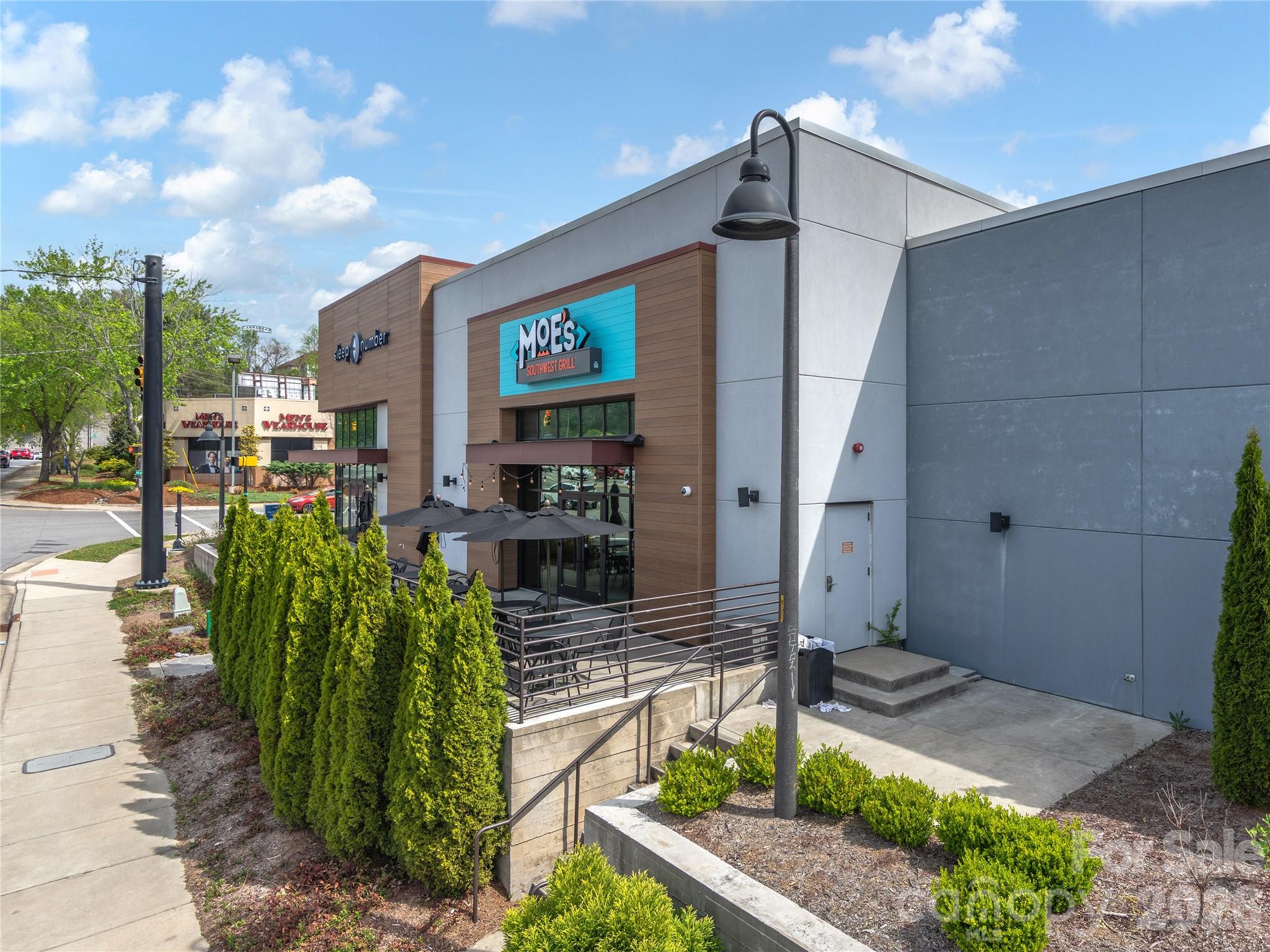15-40 Peaks Center Lane Asheville NC 28805