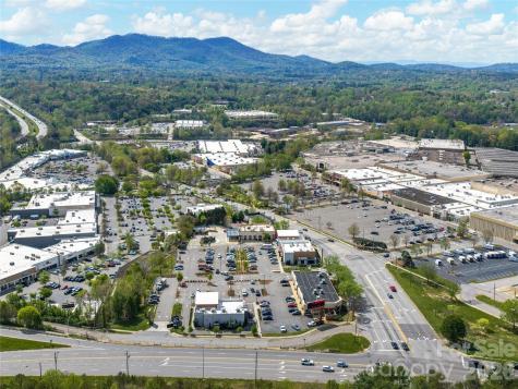 15-40 Peaks Center Lane Asheville NC 28805