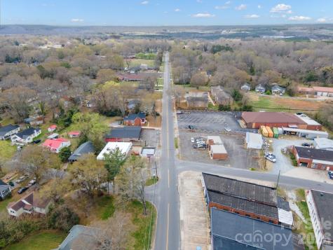 820 W Warren Street Shelby NC 28150