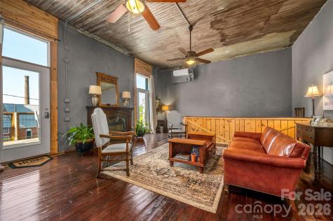 138 E Main Street Forest City NC 28043