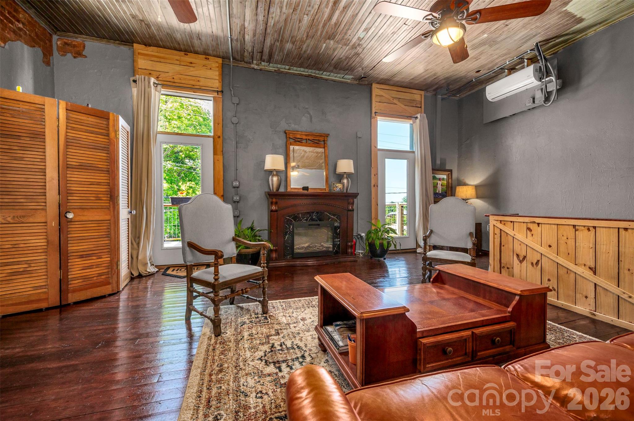 138 E Main Street Forest City NC 28043