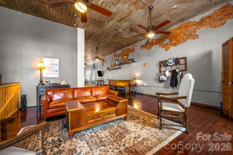 138 E Main Street Forest City NC 28043
