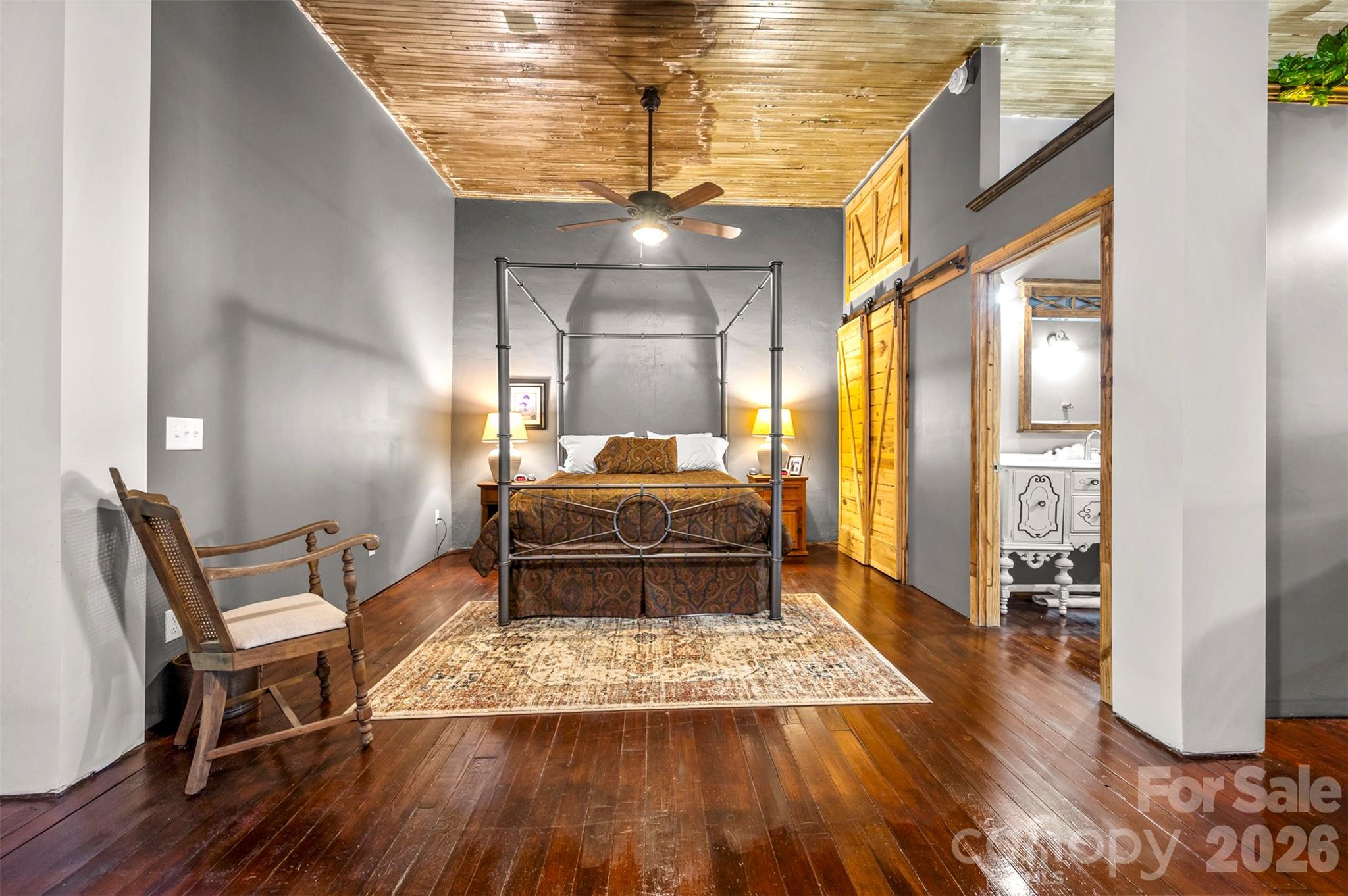 138 E Main Street Forest City NC 28043