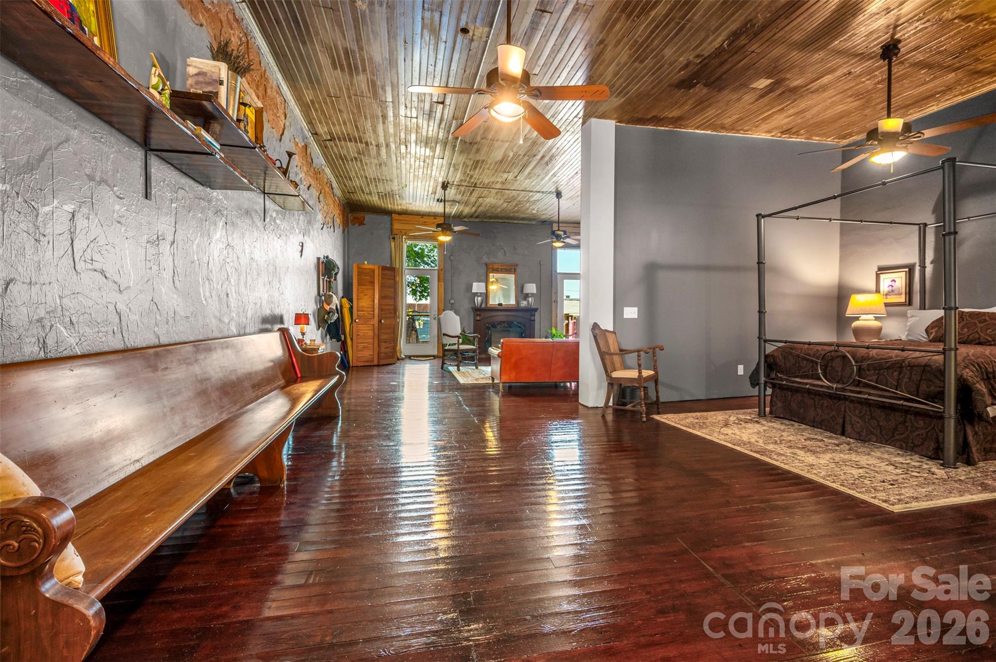 138 E Main Street Forest City NC 28043