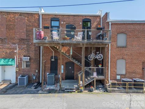 138 E Main Street Forest City NC 28043