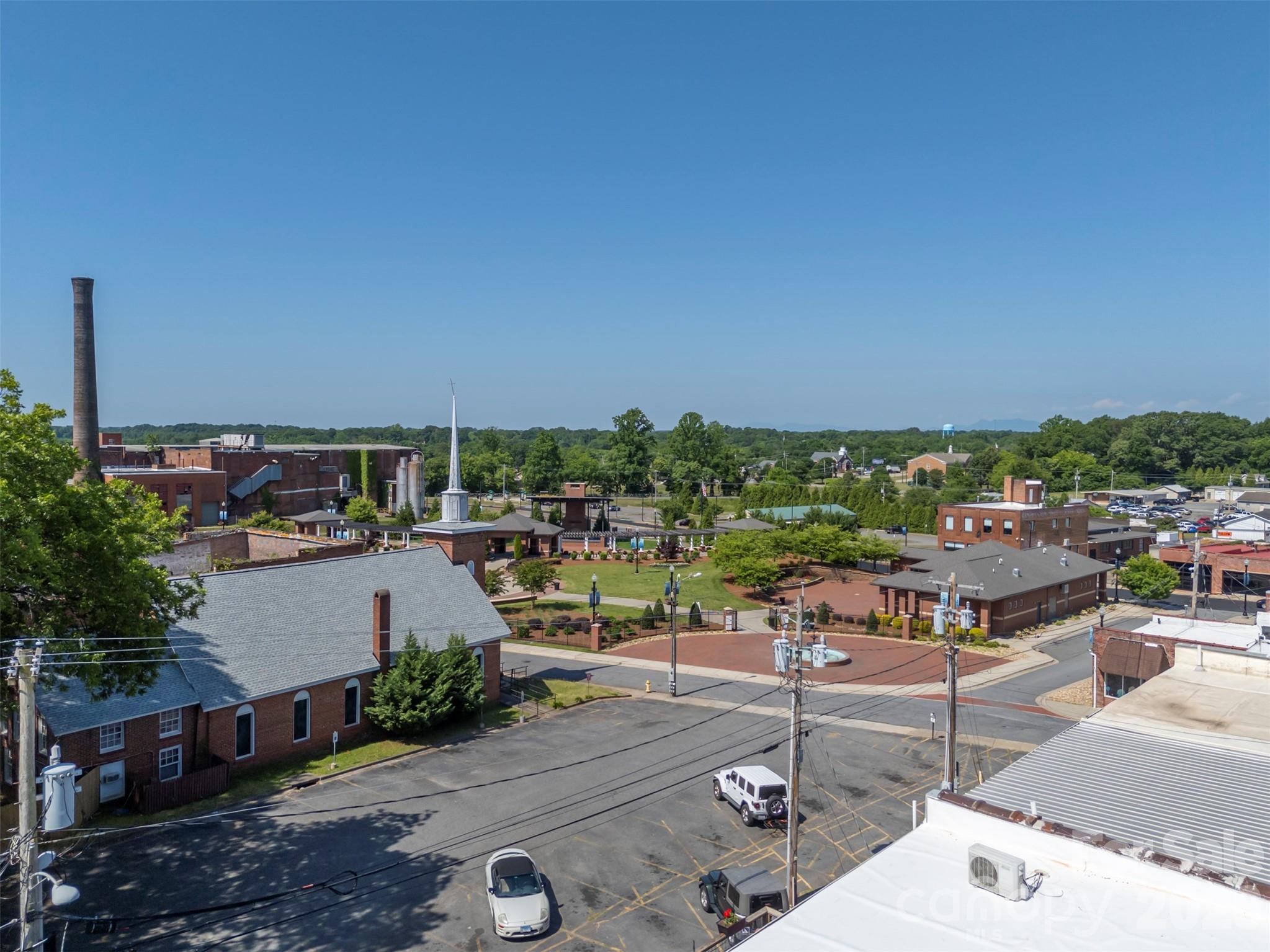 138 E Main Street Forest City NC 28043
