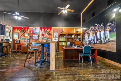 138 E Main Street Forest City NC 28043