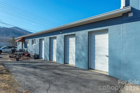 2968 Us 70 Highway Black Mountain NC 28711