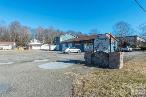 2968 Us 70 Highway Black Mountain NC 28711