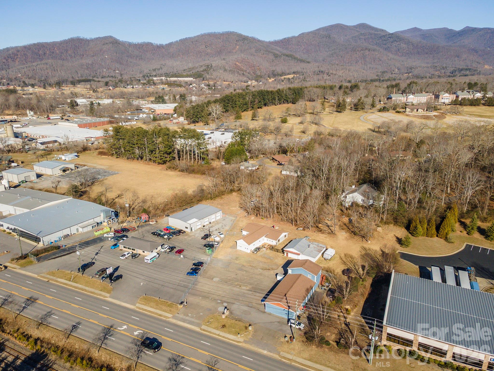 2968 Us 70 Highway Black Mountain NC 28711
