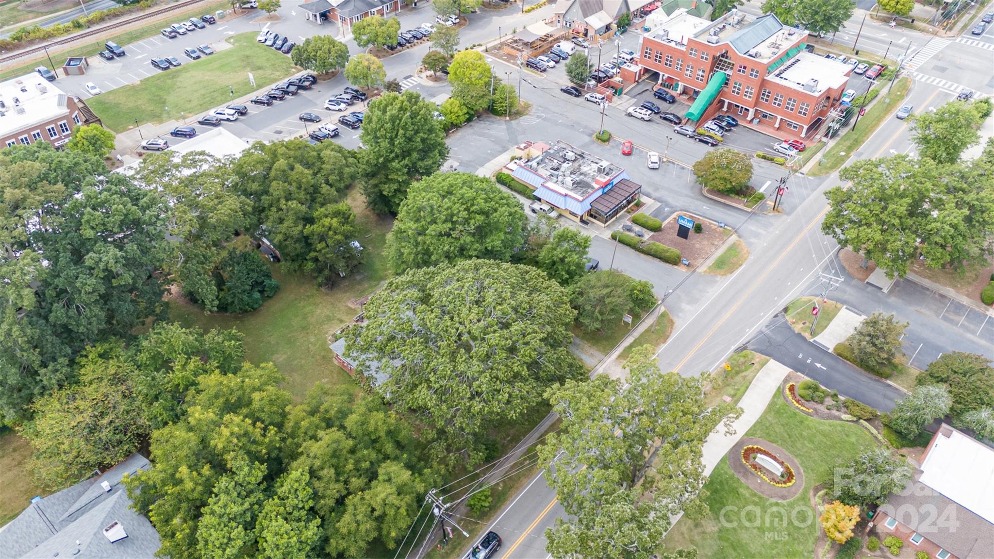 200 & 208 E Matthews Street Matthews NC 28105