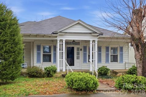 1011 Ashe Avenue NW Lenoir NC 28645