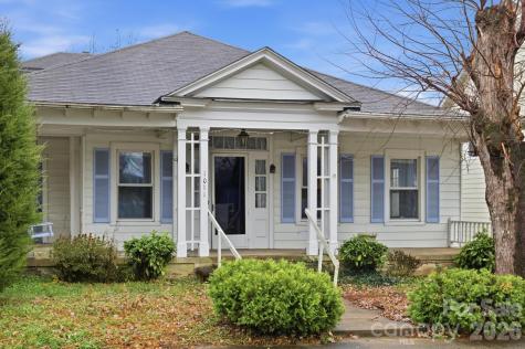 1011 Ashe Avenue NW Lenoir NC 28645