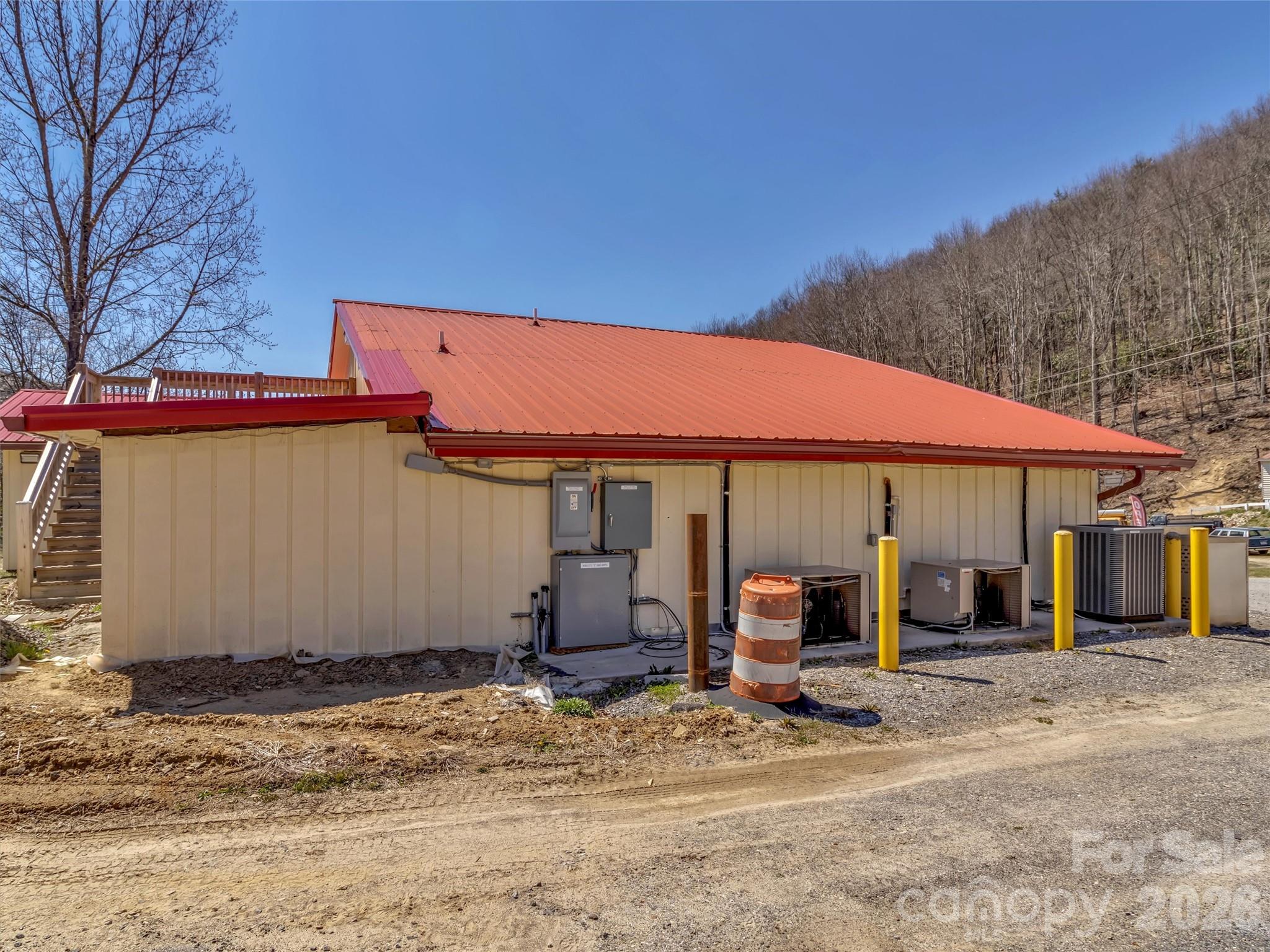 11214 Us 19 Highway N Maggie Valley NC 28751