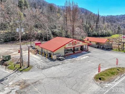 11214 Us 19 Highway N Maggie Valley NC 28751