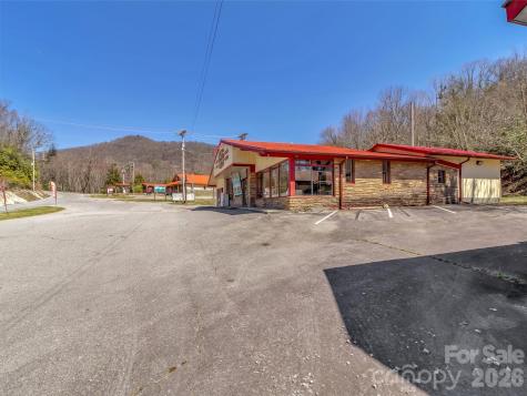 11214 Us 19 Highway N Maggie Valley NC 28751