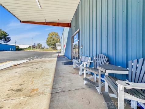 2313 W Front Street Statesville NC 28677