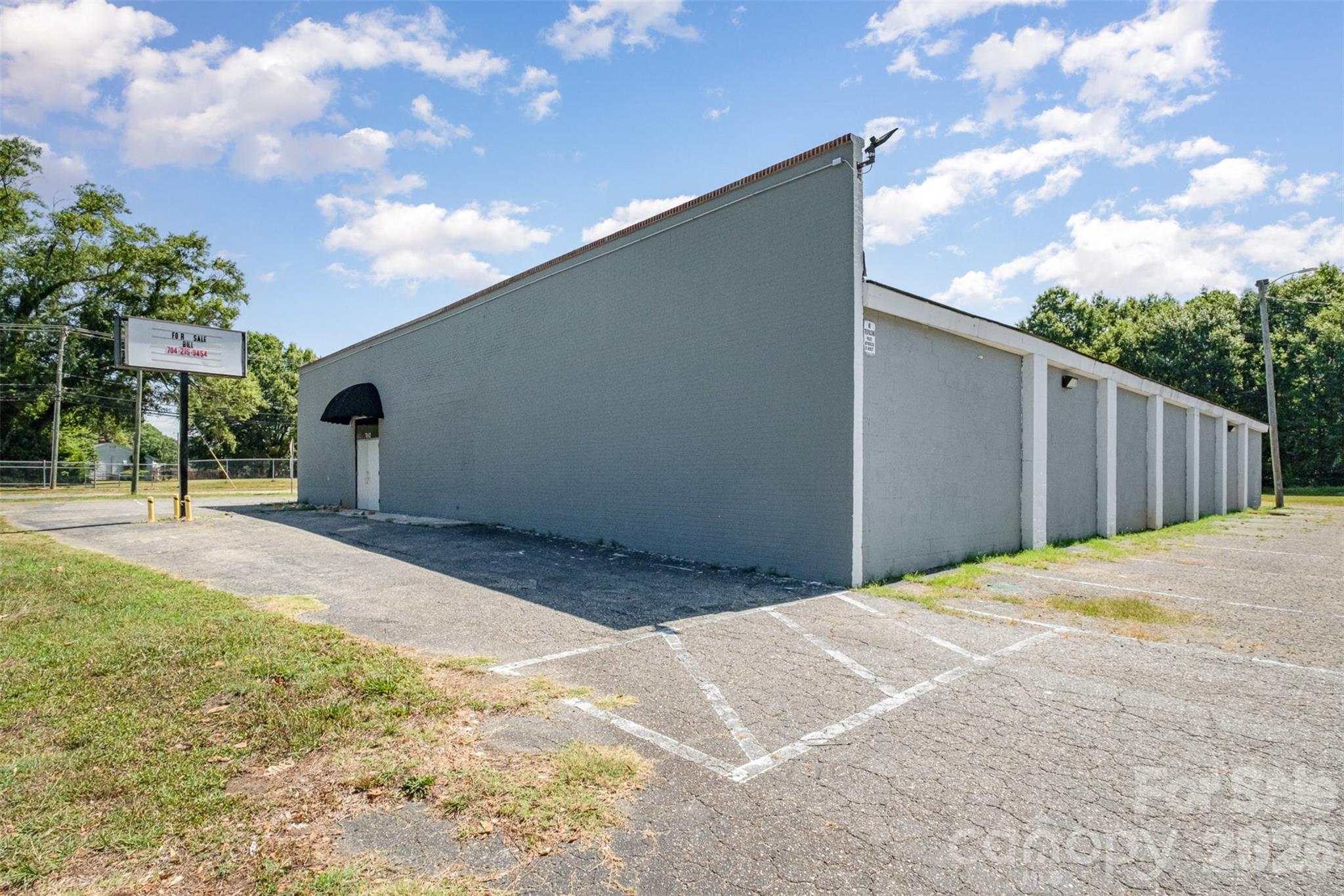 702 Linwood Road Gastonia NC 28052