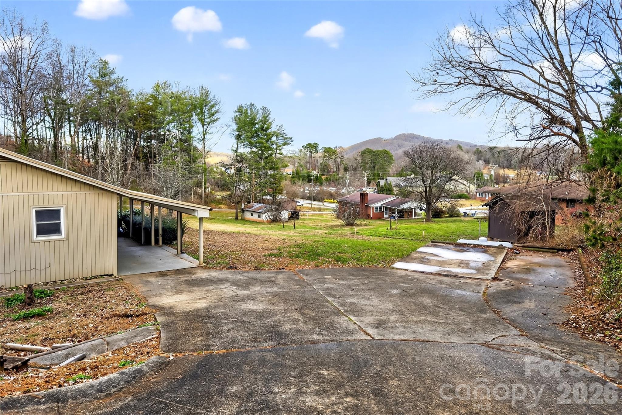 2390 Sugar Hill Road Marion NC 28752