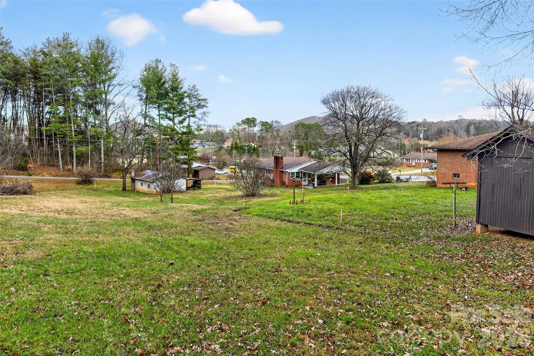 2390 Sugar Hill Road Marion NC 28752