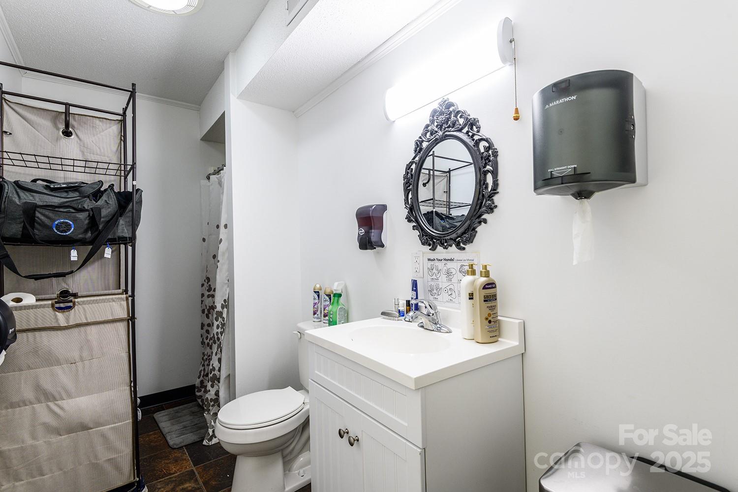 107 Light Street Lenoir NC 28645