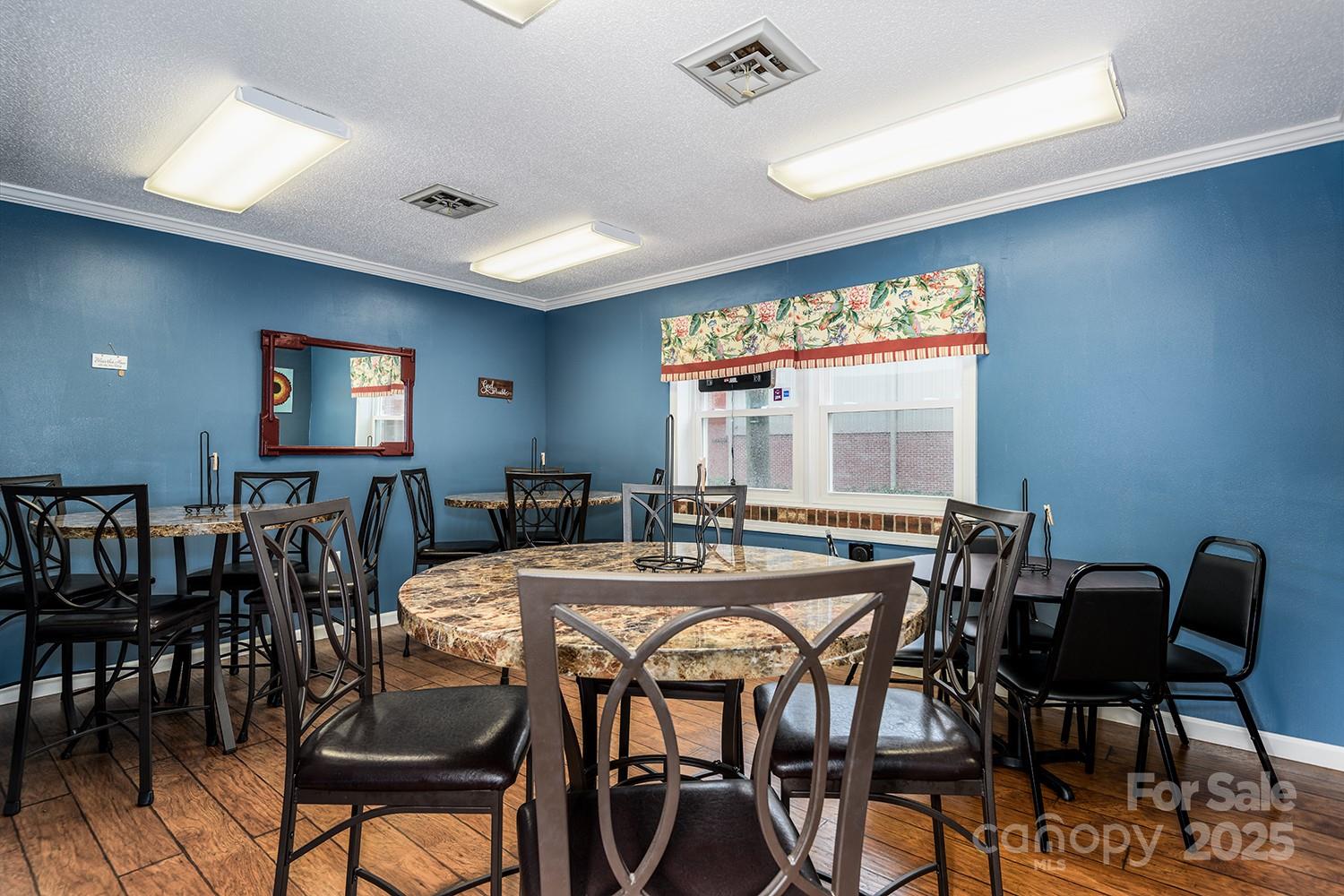 107 Light Street Lenoir NC 28645
