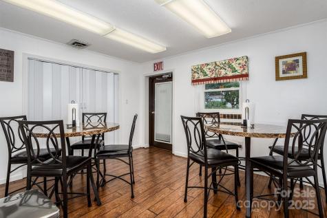 107 Light Street Lenoir NC 28645