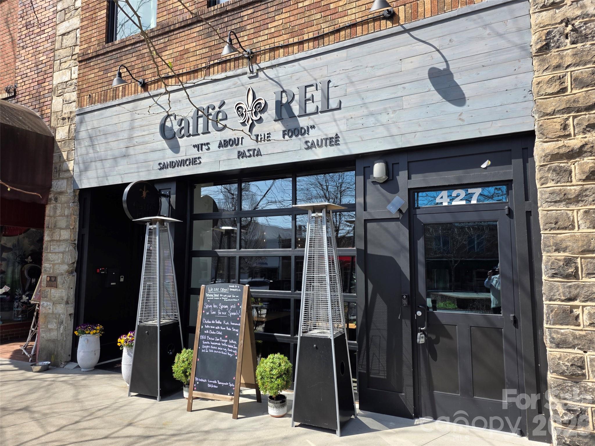 425 N Main Street Hendersonville NC 28792