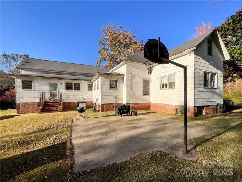 6993 Charlotte Highway Lancaster SC 29707