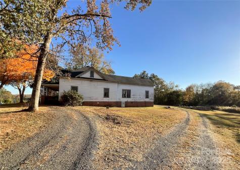 6993 Charlotte Highway Lancaster SC 29707