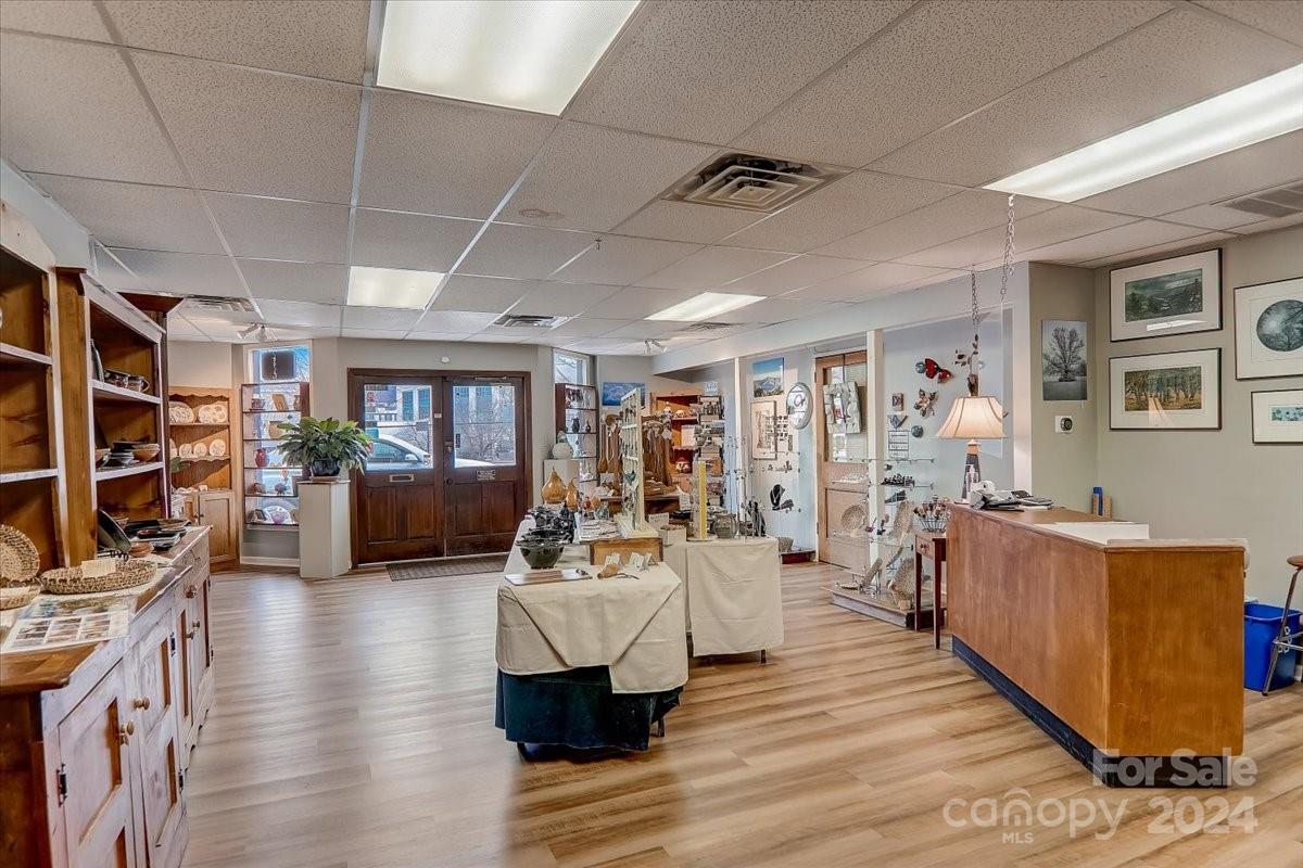 10 N Spruce Street Asheville NC 28801