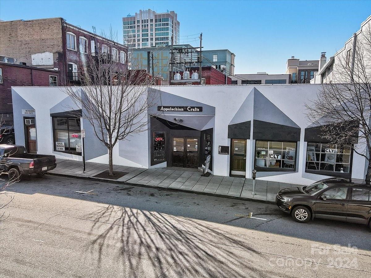 10 N Spruce Street Asheville NC 28801