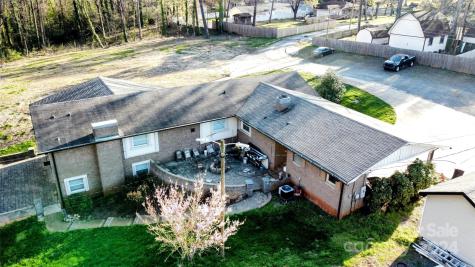 218 Sequoia Place Charlotte NC 28217