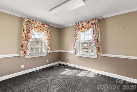 302 N White Street Lancaster SC 29720