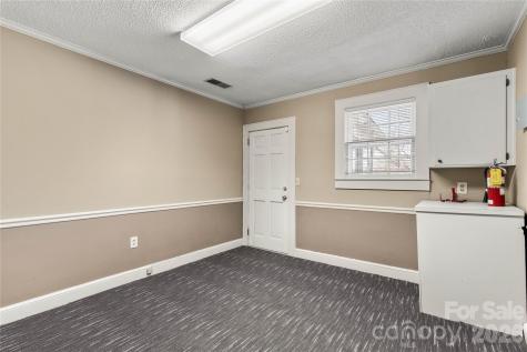 302 N White Street Lancaster SC 29720