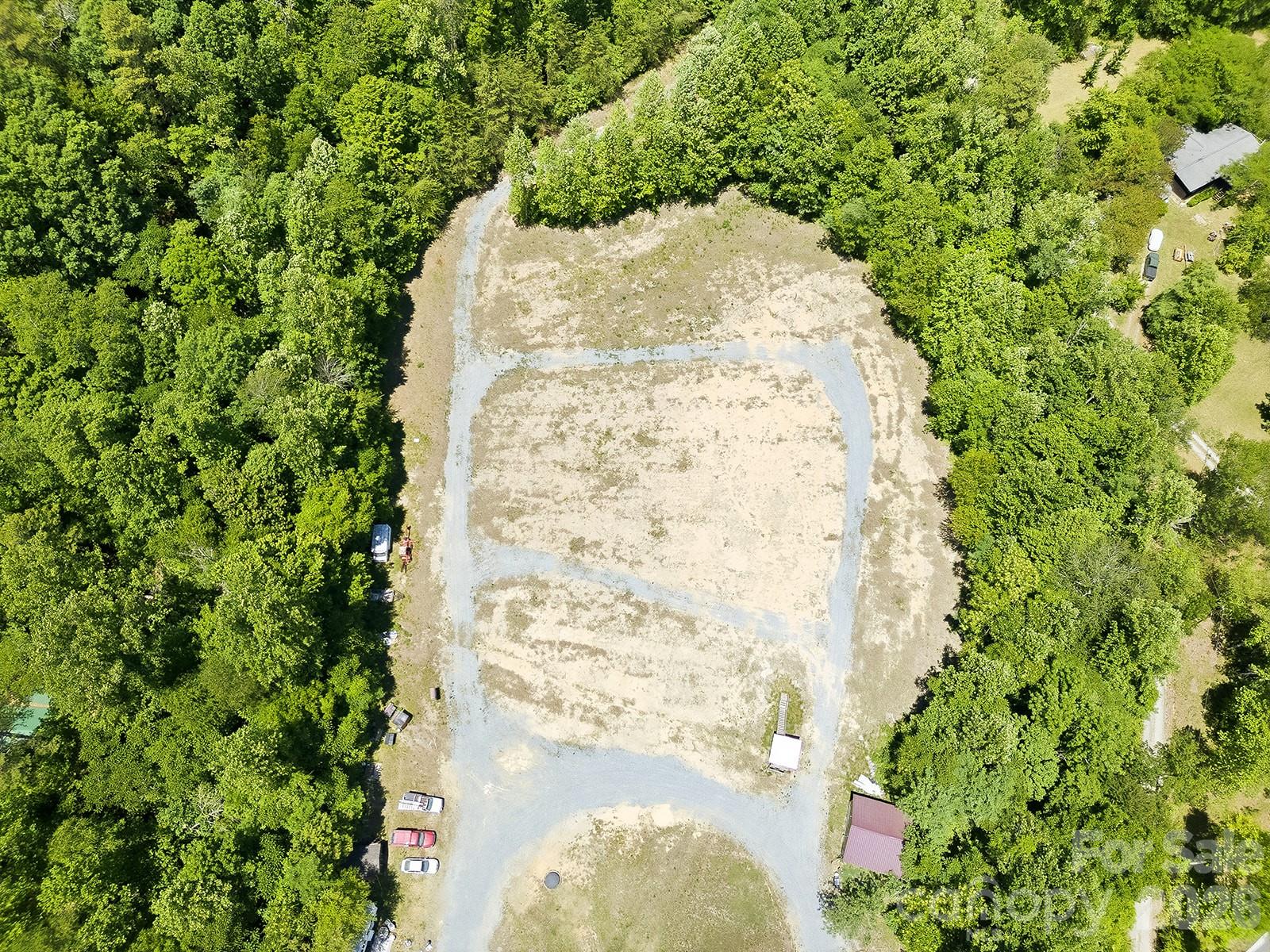 5373 Green River Cove Road Saluda NC 28773