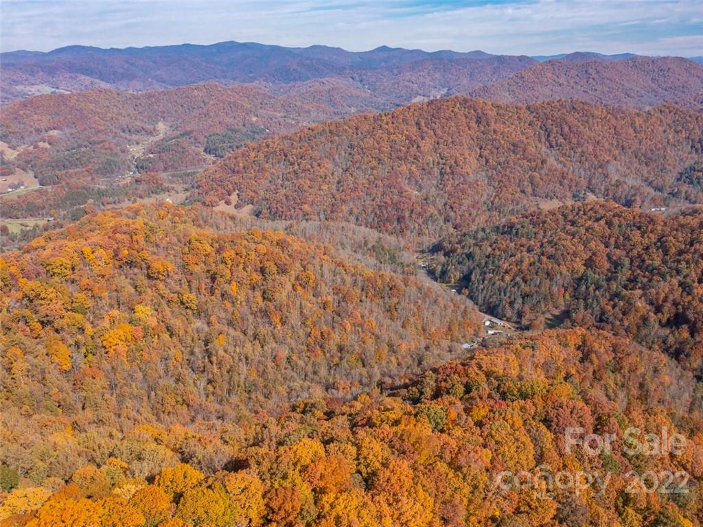 000 Drake Cove Road Mars Hill NC 28754