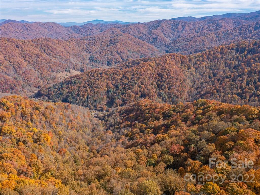 000 Drake Cove Road Mars Hill NC 28754