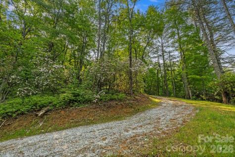 251 Paul Mccoy Road Lake Toxaway NC 28747