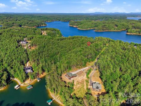 V/l Clear Water Way Nebo NC 28761