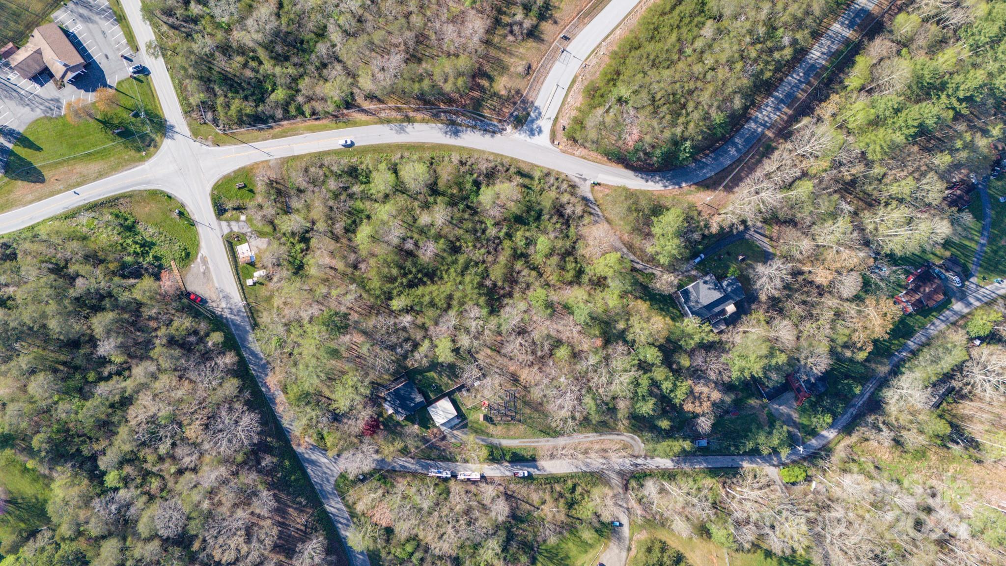 00 Canoe Lane Asheville NC 28804
