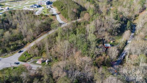 00 Canoe Lane Asheville NC 28804